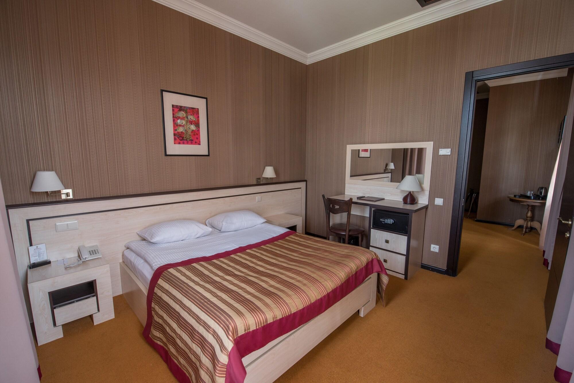 Hotel Rikhe Monika Tbilisi Exteriér fotografie