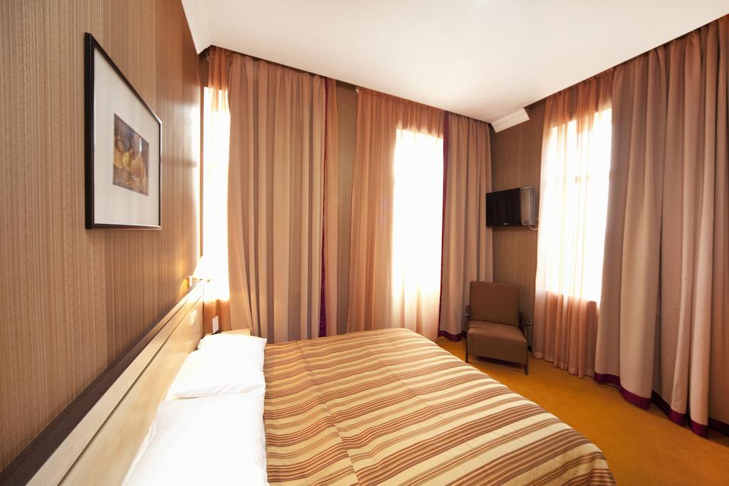 Hotel Rikhe Monika Tbilisi Pokoj fotografie